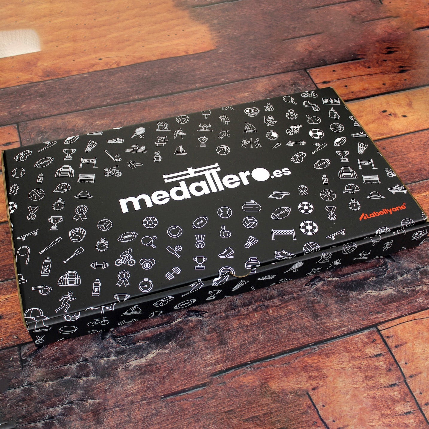 Medallero Hexagonal Marathón Personalizado con Nombre, dorsal, tiempos, etc.