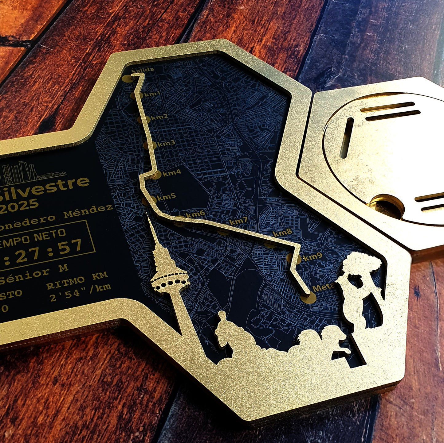 Medallero Hexagonal Marathón Personalizado con Nombre, dorsal, tiempos, etc.