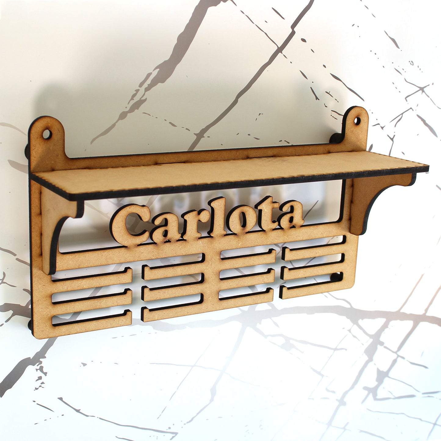 Medallero personalizado con nombre y estante para copas