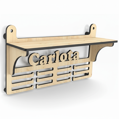 Medallero personalizado con nombre y estante para copas