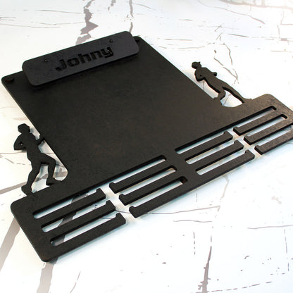 Medallero para Medallas de Running – Personalizado en Madera con pinza de diseño para colocar dorsales