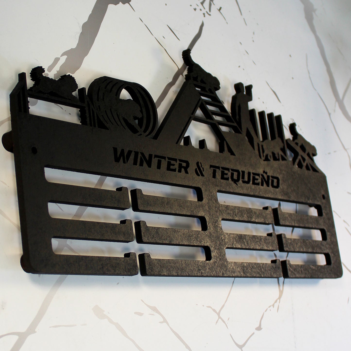 Medallero Agility – Ideal para Competencias Caninas colgador de medallas personalizado con nombre